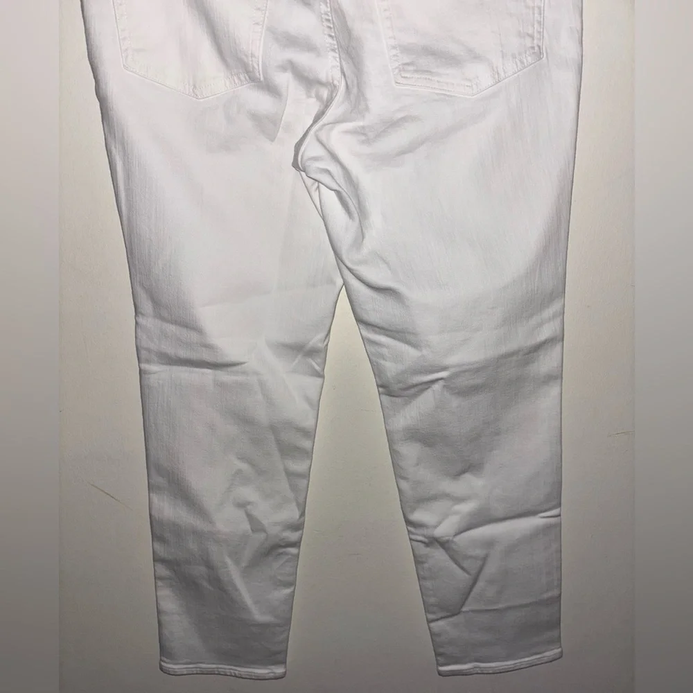 NWT J.Crew White Denim Slim Fit Jeans Size 27 Casual Closet Staple Preppy